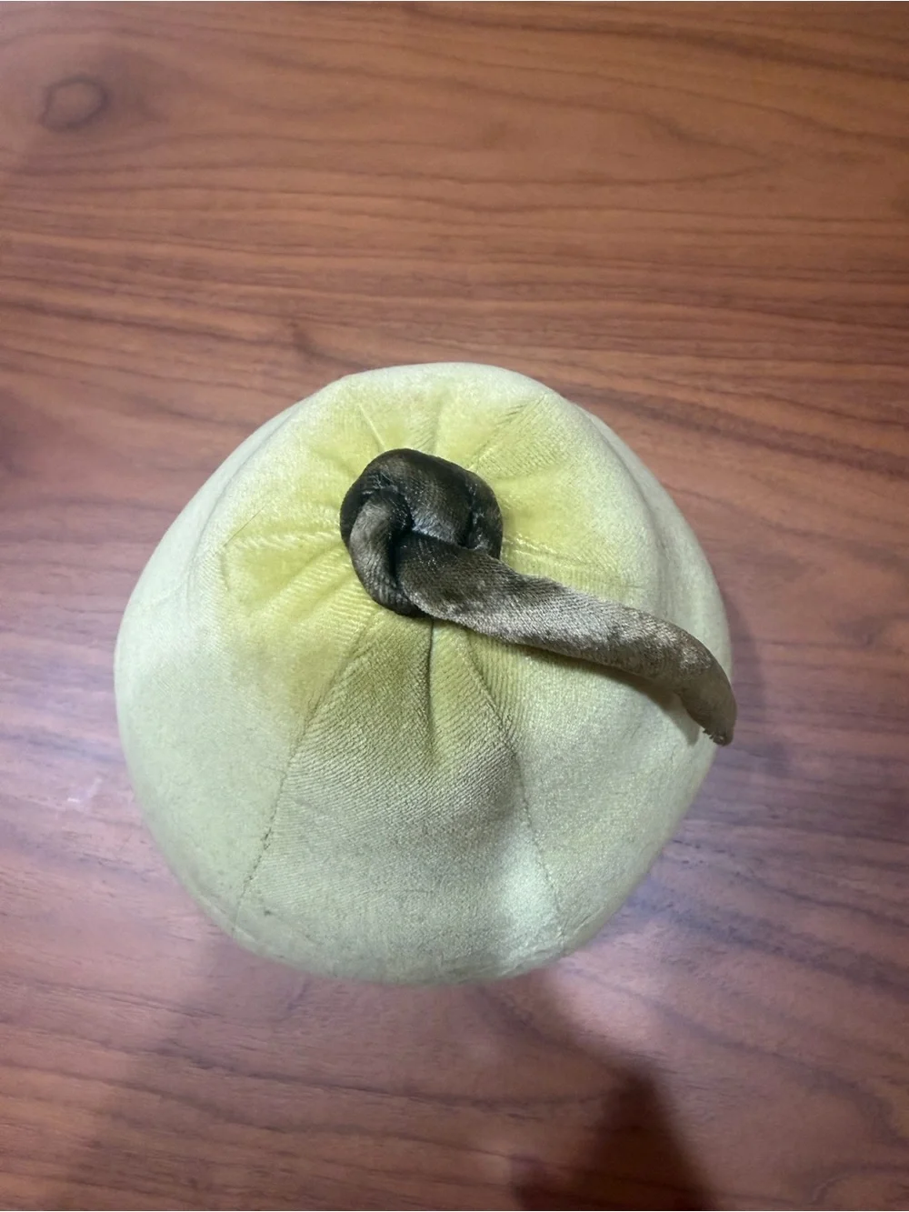Oi San Francisco *Extremely Rare Vintage Pear Velvet Pillow. *NWOT